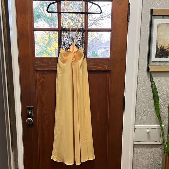 Vintage Victoria's Secret collections Satin Gown with Black Lace - Picture 2 of 5